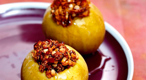Печеные яблоки – легкий в приготовлении и очень вкусный десерт Печеные яблоки – легкий в приготовлении и очень вкусный десерт