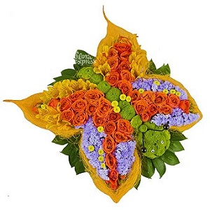 На фото – оригинальный букет цветов Букет для тех, кто любит яркие цвета и необычные формы
